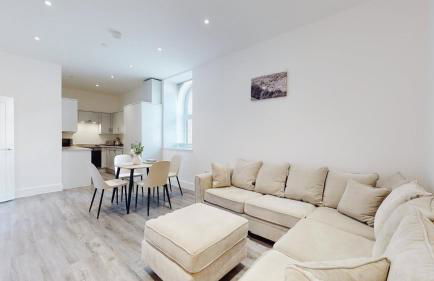 Spacious three bedroom apartment with Valley views - Foto 1