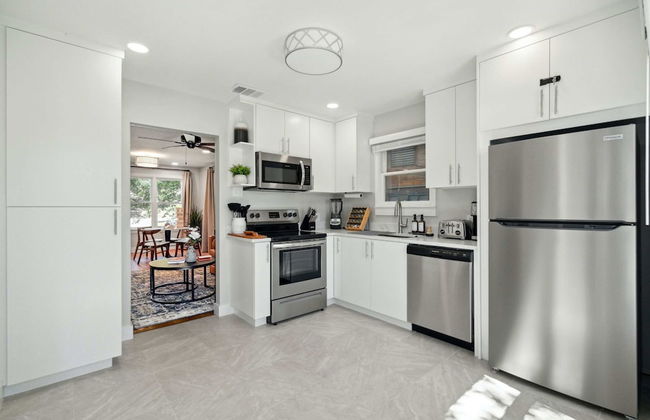 3 Separate Homes Walkable to Soco - Foto 19