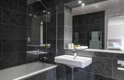 Stay Lambing Live - Photo 16