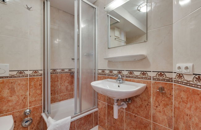 Chalet in Saalbach Near Ski Lift - Foto 17