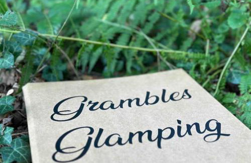 Shepherd's Hut - Sleeps 2 - Pet Friendly - Parking - Foto 13