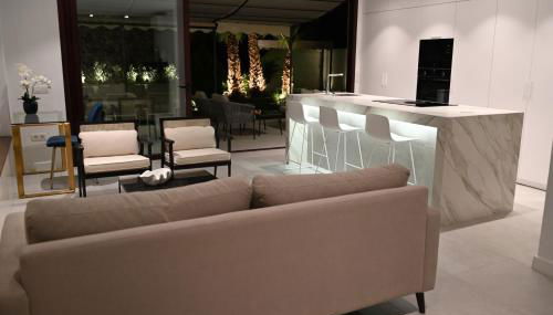 The Royal Garden by LUCIA DE SU - Foto 3, stove