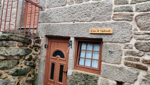 Casa do Sobrado-Gralhas-Montalegre - Photo 2