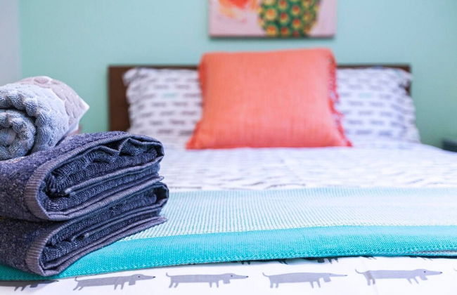 Colourful 2-bedroom Apartment - Foto 5