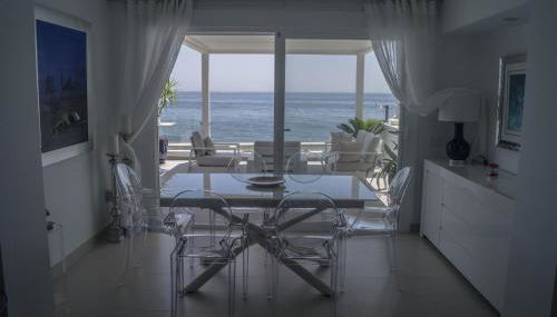 Beach-Front Bahia Dorada - Photo 2