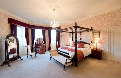 Burton Court - Foto 65