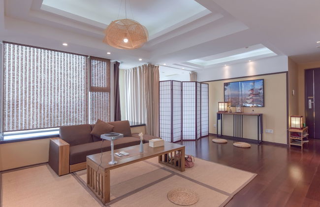 Chengdu Skyline International Apartment - Photo 4