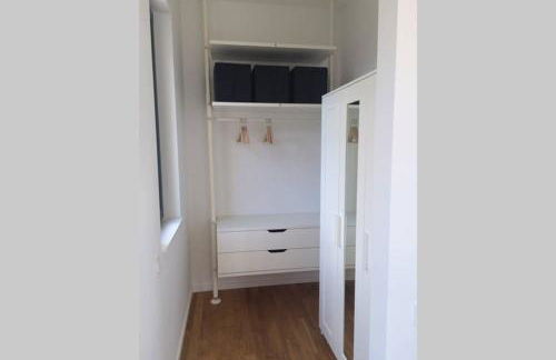 2 Bedroom Mauerpark-Apartment, Berlin Mitte View calendar - Foto 38