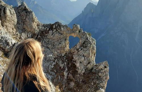 LA POESIA DOLOMITI APARTMENTS - Photo 36