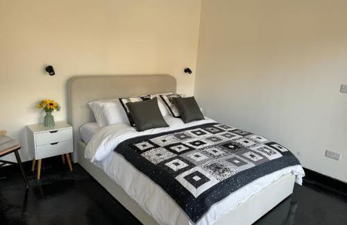 The Stables, Modern 2 bed, 4 person, Rural Barn Conversion with Great Access - Foto 16