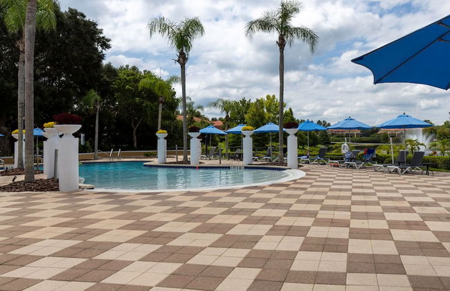 Family 3BR Oasis for 6 With Private Pool - Foto 51