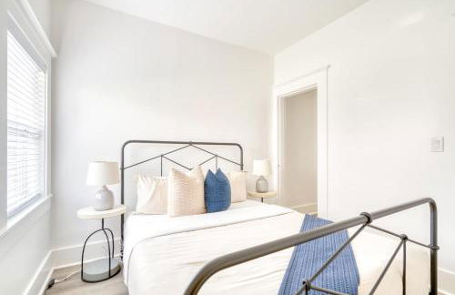 The 2BR Soul Lounge - 91 WalkScore - Photo 11