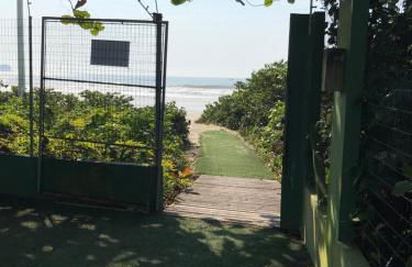 Linda Casa frente mar, pé na areia, Itapema SC, Ar, Wi-fi, Smart Tv - Photo 10