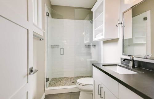 Large Luxury Blanco Riverfront Home with Pool - Foto 24