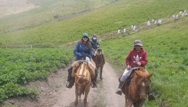 Disfrutando del paseo a caballo