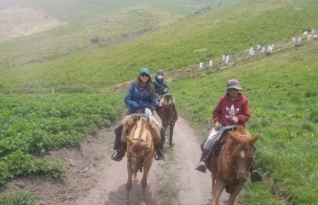 Passeggiata a cavallo a Cruz de Mayo, San Antonio e Rumipamba - Foto 4