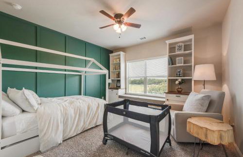 Iron & Ivy 5BR5BA Sleeps 12 - Foto 34