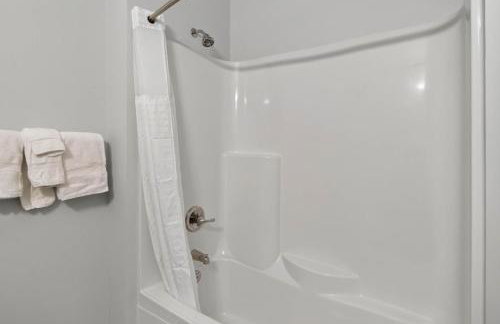 Stylish Downtown Escape Near IU and Cafes - Foto 11