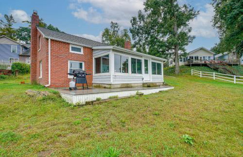 Webster Lake Home with Patio about 3 Mi to Town! - Foto 20