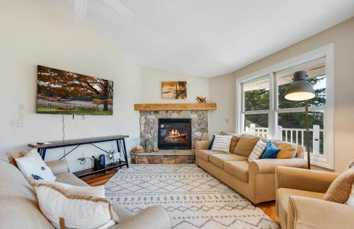 The Goat and Cherry - Dogs, Fire Pit & Hot Tub, Escape to Sister Bay! - Foto 56