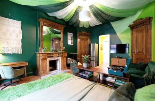 The Green Room: 70s Groove Themed Studio - Foto 2