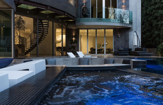 Chantilly Estate - Photo 23