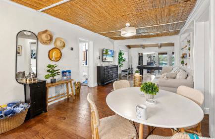 2 Homes • Hot Tubs x2 • Heated Pool • Fire Pit - Foto 25