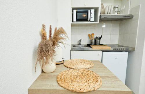 Le Chic Urbain - Hôpitaux Facultés - Chateau d'Ô - Free Parking - Foto 11