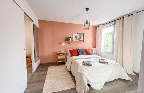 Confortable T2 pour 4 voyageurs, parking privé et terrasse - Foto 13