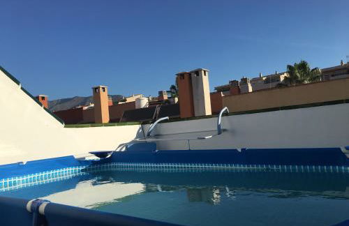 Apartment with private patio - Photo 11