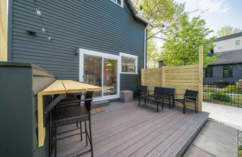 Hot Tub Amazing Location! Modern Ohio City Luxury 2 King Beds - Foto 30