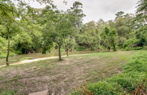 Waterfront Loranger Cottage Hot Tub, Deck and Grill - Foto 25