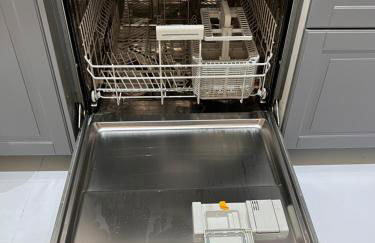 The London House - Entire Villa - Foto 46