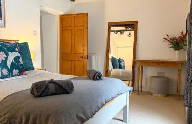 Penthouse Retreat - 2 bed flat, sleeps 4 - Brampton Town Centre, Hadrians Wall - Foto 9