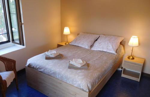 Évasion au cœur de Polignac : Charme et confort à deux pas du Puy-en-Velay - FR-1-582-382 - Foto 30