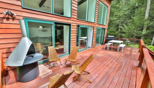 Unique and Private 25ft Waterfall House in Hunter - Foto 5