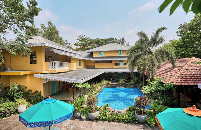 Mayfair Manor Alibag - Foto 1