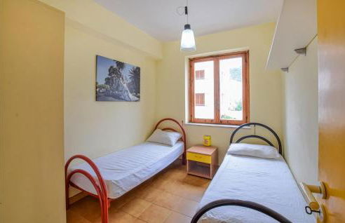 Stunning Apartment In Nocera Terinese - Foto 7