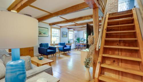 2 Mi to Beach! Cape Cod Family Retreat with Deck - Foto 5