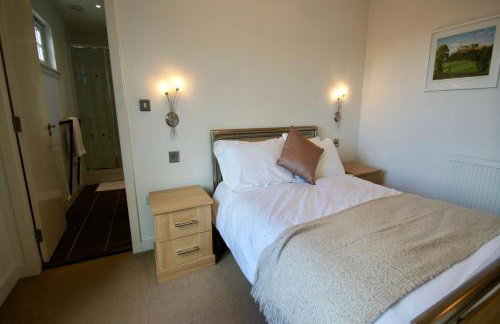 Penthouse Apartment - Photo 10
