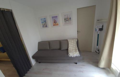 Petite cour privée - à 1minute à pied de la plage - Photo 17