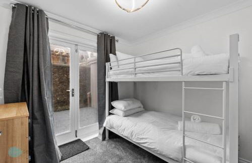 The Barracks by Pureserviced - Foto 4