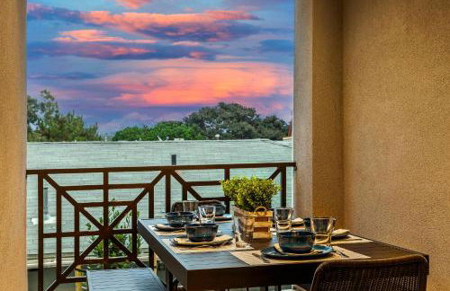 Modern 4BR - Private Balcony - Garage Parking - Foto 20