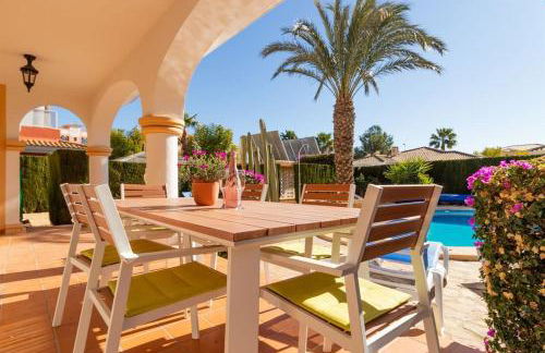 Villa Henri spacious 6P villa with private pool - Foto 3