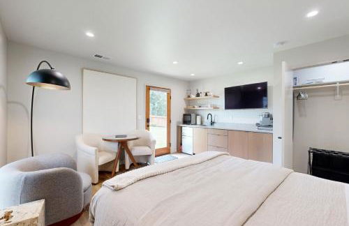 Walk to River Myrtle Creek Studio Near I-5 - Foto 4