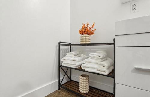 Large Studios, 1BR, Free Parking Gym, Game Room - Foto 46