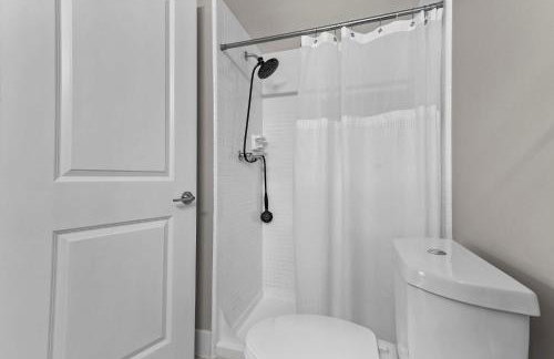 Elegant Escape Prime Location & Style - Foto 20
