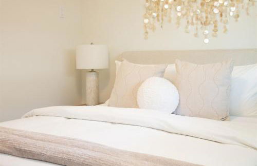 Live the Beach Life in a Quaint Shell Cottage - Foto 14