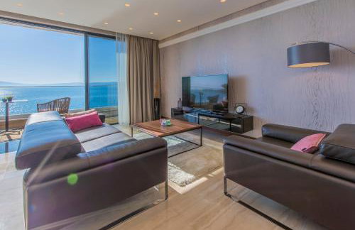 BEACH FRONT VILLA FRAN - DELUXE PENTHOUSE SUITE with private pool - Foto 21