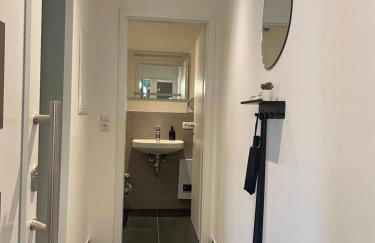 LIGHTPLACE • Größere Gruppen • 4 Einzelzimmer • Boxspring • Smart TV • Biergarten • Restaurant - Foto 15